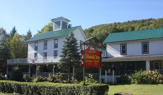 Colonial Inn Pine Hill Dış mekan fotoğraf